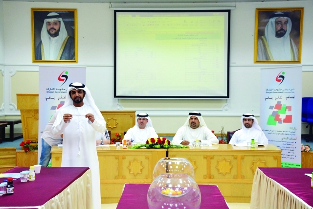 "من فعاليات قرعة البطولة البيان"