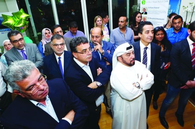 "جانب من الحضور"
