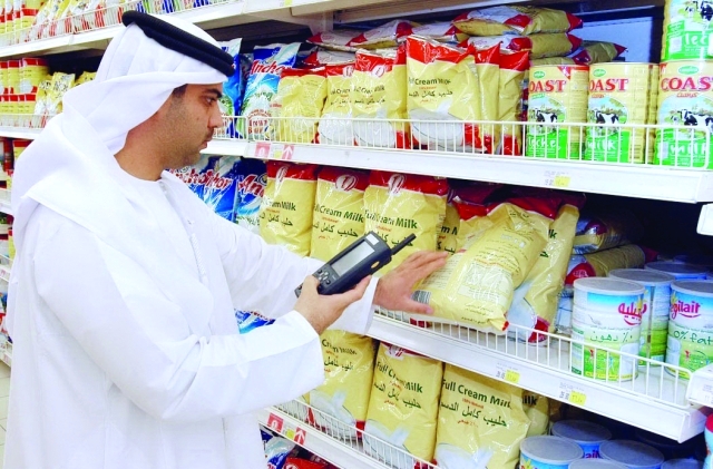 "تعزيز الرقابة على كافة البضائع في مختلف منافذ البيع -\t أرشيفية"