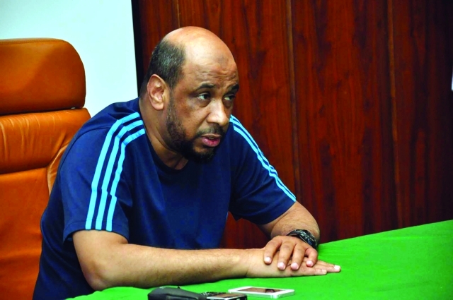"عمر المهنا"
