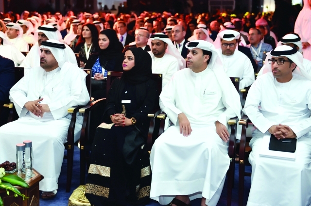 "ظاعن شاهين ومنى بوسمرة وجمال بن حويرب ومحمد الحمادي"