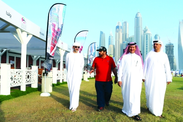"أعضاء اللجنة المنظمة خلال الجولة التفقدية - البيان"