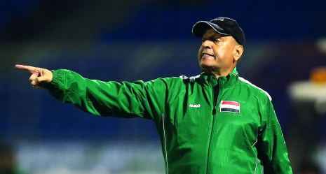 "حكيم تحدث بلغة التحدي في الرد على منتقديه"