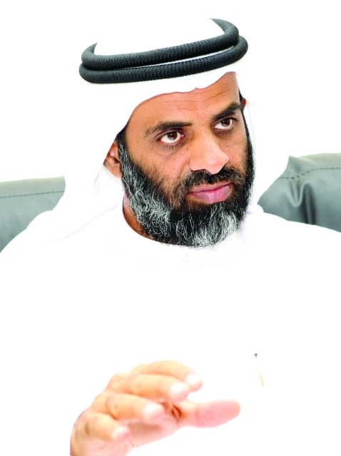 "حمد الرحومي"