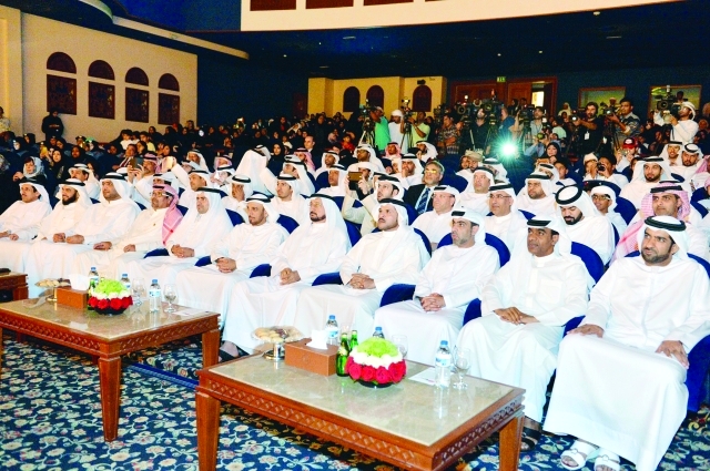 "المري والسويدي وعبيد بن سرور وبن سلوم والعويم وعدد من المسؤولين والحضور"