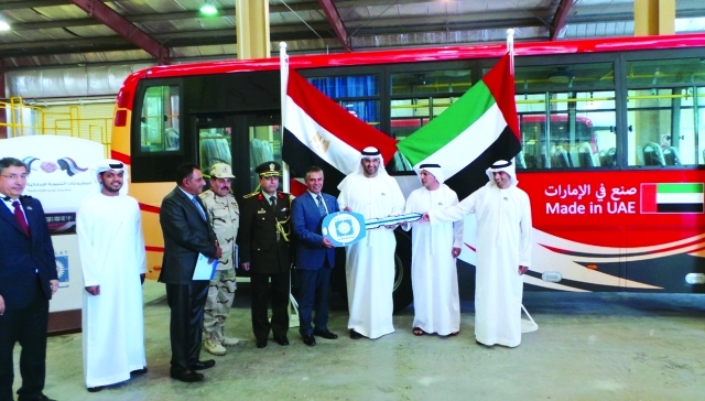 "سلطان الجابر خلال الاحتفال بتسليم عدد من الحافلات لمصر\t\tمن المصدر"