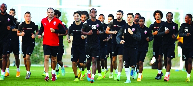 "الأهلي يسعى إلى الفوز للخروج من عنق الزجاجة\t\t\t\t\t\t\t\t\t\t\t\t\t-\t\t البيان"