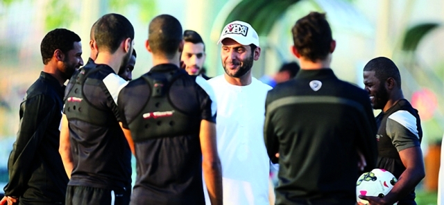 "من مران الإمارات استعداداً للأهلي \t \t تصوير- محمد حنيف"