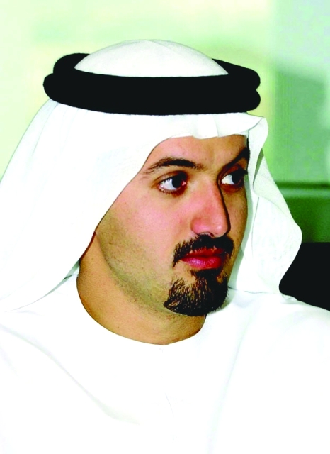 "هلال المري"