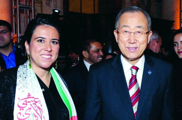 "لانا نسيبة مستقبلة بان كي مون خلال الحفل \tــ\t وام"