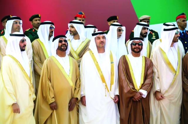 "حمدان بن زايد وسيف بن محمد وسرور بن محمد وهزاع بن زايد وسعيد بن زايد"