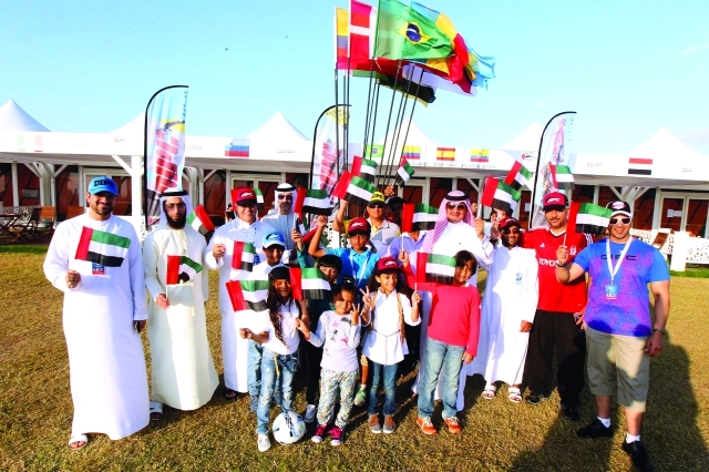 "خلال توزيع الجوائز على الفائزين بالسحوبات البيان"