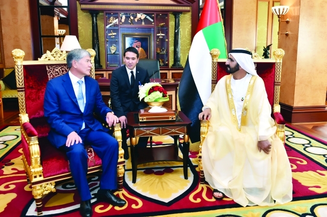 "محمد بن راشد مستقبلاً رئيس قيرغيزستان - تصويرــ سيف محمد"