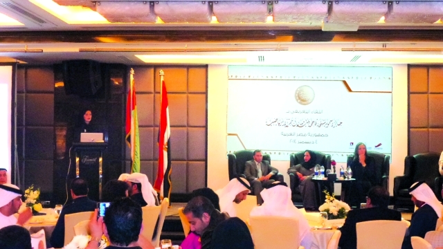 "استعراض أهداف الجائزة في الملتقى التعريفي لجائزة الشيخة فاطمة بنت مبارك للمرأة الرياضية - البيان"