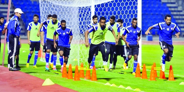 "الأبيض يطمح إلى إسعاد جماهيره في كأس آسيا - البيان"