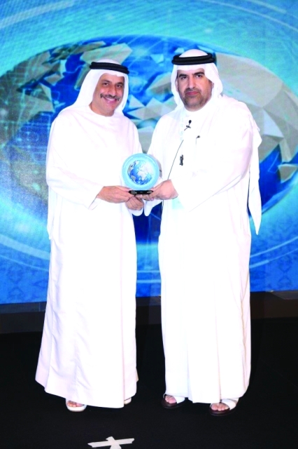 "..وطيب الكمالي"
