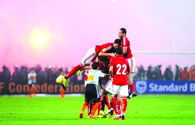 "فرحة اهلاوية باللقب ودرس جديد من رابطة الالتراس-البيان"