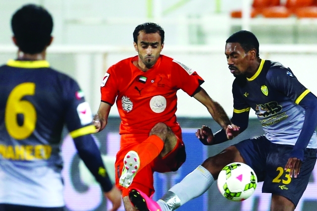 "مباراة عجمان والوصل فى دورى الخليج العربى لكرة القدم على ملعب نادى عجمان 09 ديسمبر 2014 - تصوير خالد نوفل"