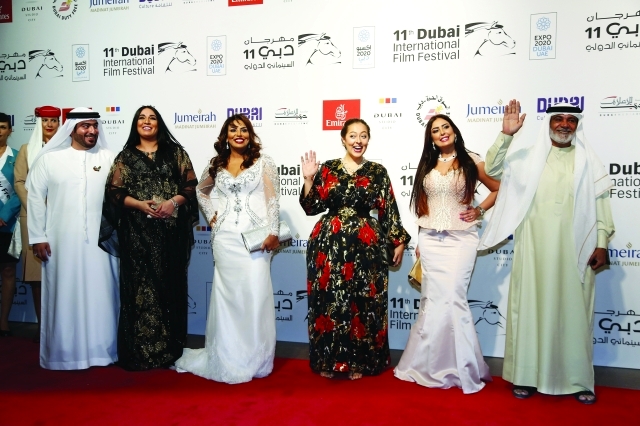 "منصور الفيلي وأمل العقروبي وآلاء شاكر"