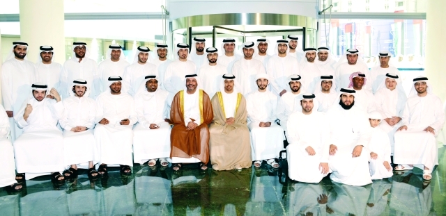 "العريس ووالده وعدد من الأصدقاء"
