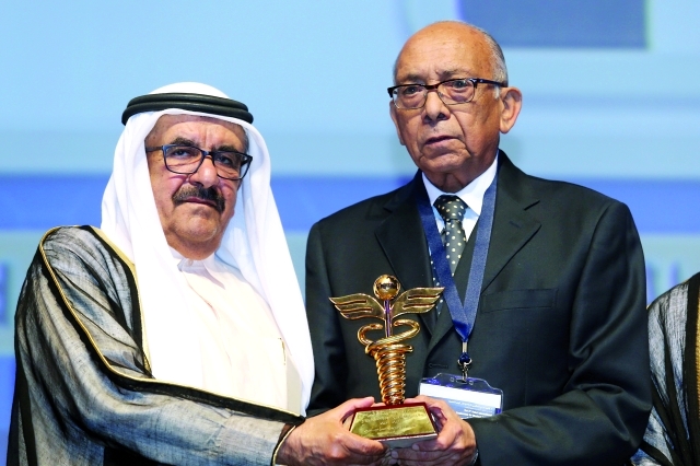 ".. ويتوج أحمد  غنيم"