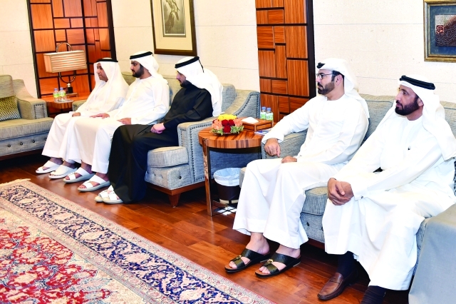 "مكتوم وأحمد بن محمد ومحمد القرقاوي ومحمد الشيباني وموفق هادي"