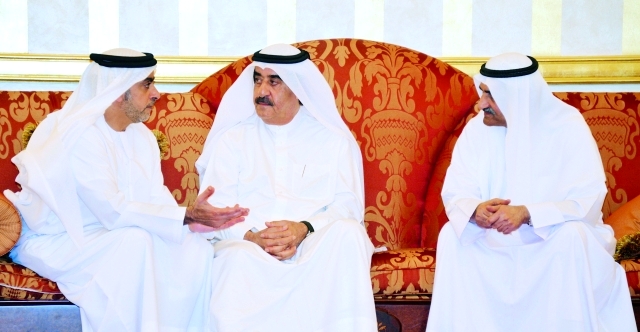 "الشرقي يتلقى التعازي من سعود المعلا وسيف بن زايد"