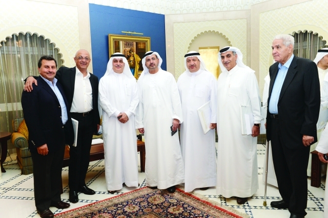 "محيى كمال، أحمد أكبر، محمود الزرعوني، عبدالله الملا، زيد الصابوني، فريد الجيوسي، ومنجد العلمي"