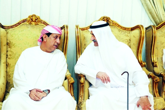 "حمد الشرقي يقدم واجب العزاء لأسرة الشهيد سيف خلف سيف الزعابي"