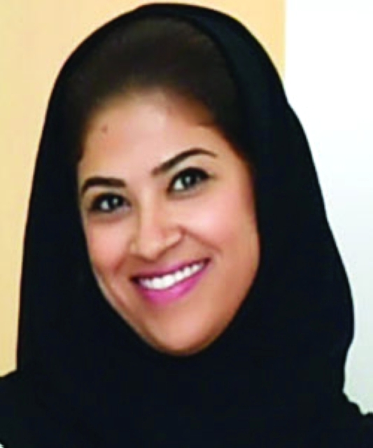 "نورة العبار: الجمهور حرص على التقاط الصور التذكارية مع العمل الرمزي"