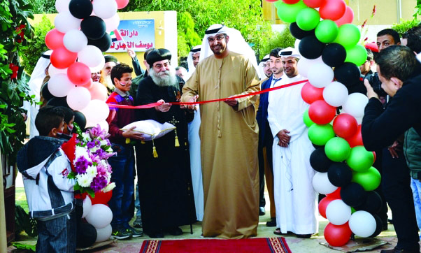 "سلطان الجابر والأنبا سارافيم أثناء افتتاح دار مار مينا                    -\t\t   البيان"