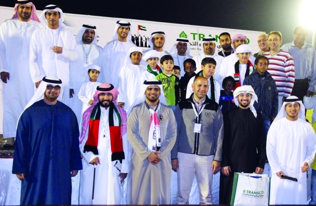 "الأبطال على منصة التتويج - البيان"
