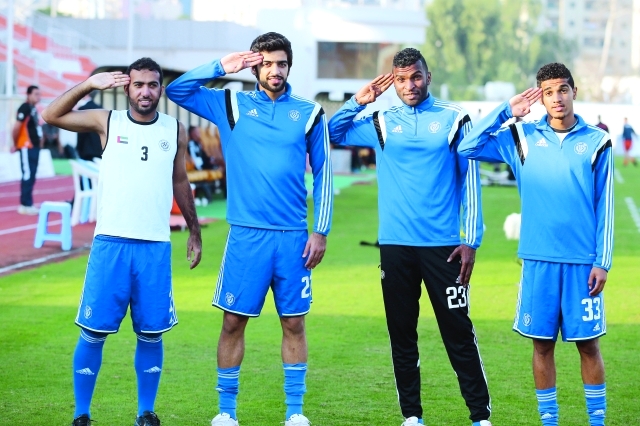 "لاعبو النصر وتقدير خاص لحماة الوطن ــ تصوير - يونس يونس"