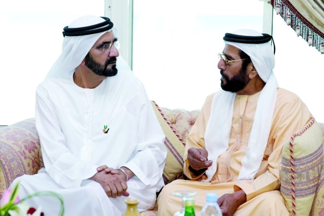 "محمد بن راشد في حديث مع طحنون بن محمد"