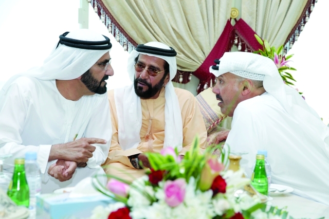 "محمد بن راشد وطحنون بن محمد ومصبح الفتان"