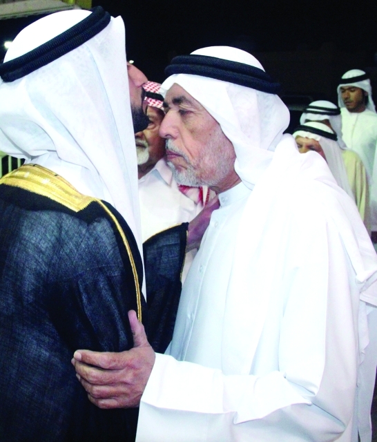 "العريس ووالد العروس أحمد الحمادي"