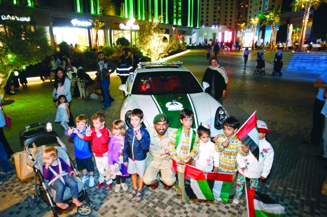 ".. ونشرت البهجة بين الصغار"