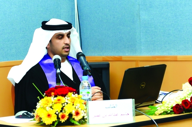 "جاسم بن عمير:  رقابة قضائية على قرارات انتهاء  خدمة الموظف"