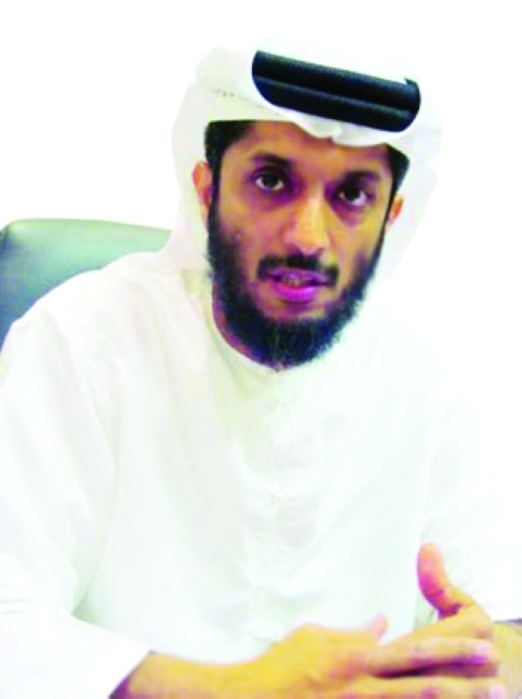 "علي المنصوري"
