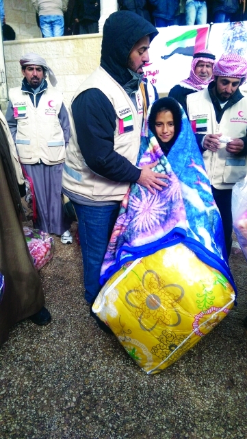 "ولقطة حانية مع أحد الأطفال"