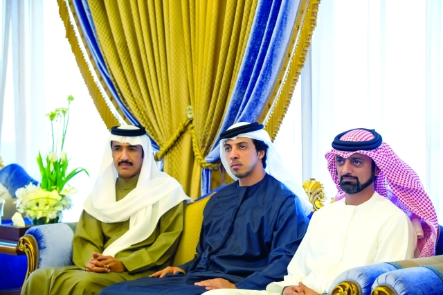 "عمار النعيمي ومنصور بن زايد والزعابي"