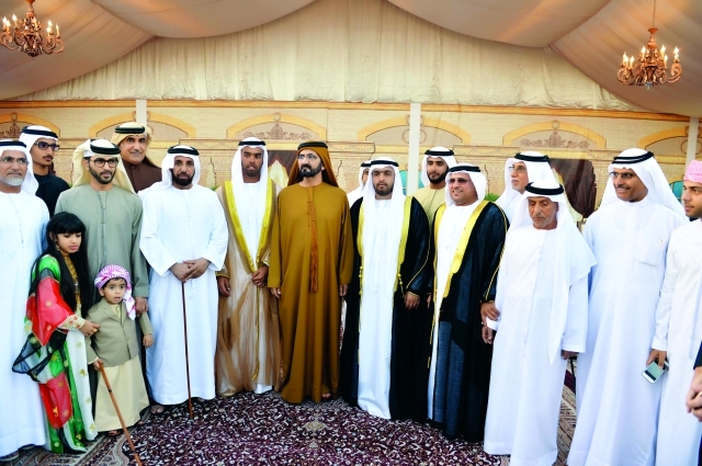 "وسموه خلال حفل الاستقبال بحضور الرميثي والطاير"