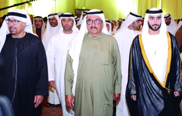 "حمدان بن راشد لدى حضوره حفل الاستقبال"