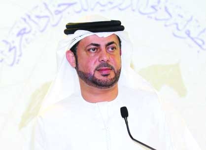 "عادل الفلاسي يلقي كلمته"