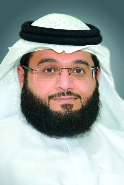 "أحمد كاظم: التواصل مع أفراد المجتمع لقياس مدى رضاهم"