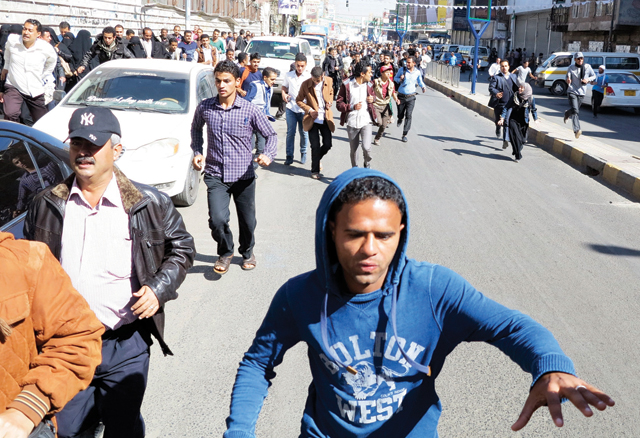 الانقلابيون يخنقون أي حراك احتجاجي في اليمن