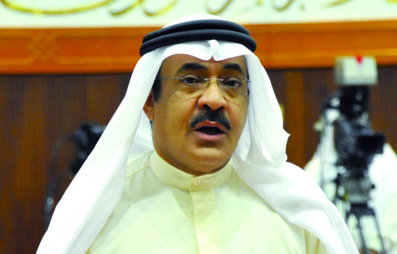 "خالد بن خليفة آل خليفة"