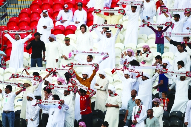 "الجماهير الورقة الرابحة للشارقة اليوم - البيان"