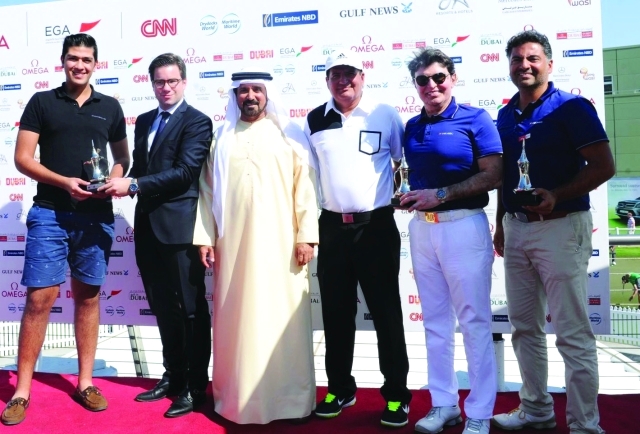"بوعميم مع الفائزين في تحدي برو إم الصباحي - البيان"