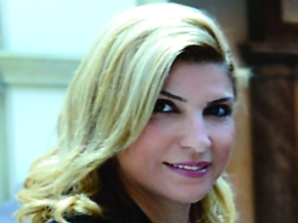 "نسرين بستاني: المهرجان رافد حيوي لاقتصاد الإمارة"